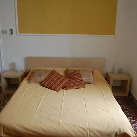 Bed and Breakfast Arena Alfieri Livorno Zimmer foto