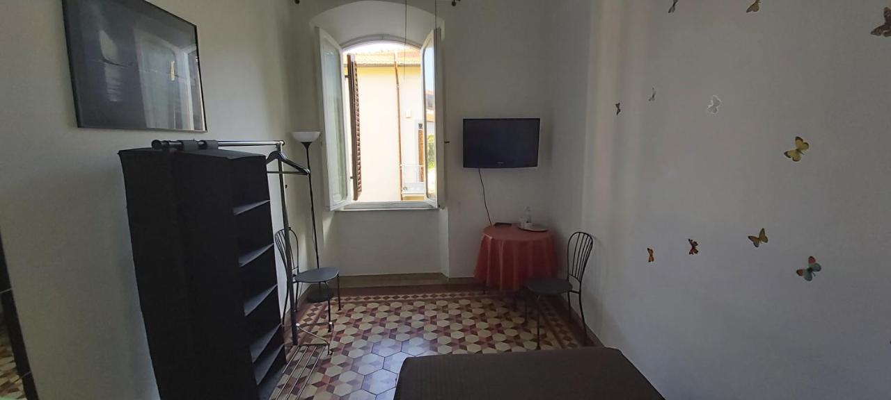 Bed and Breakfast Arena Alfieri Livorno Exterior foto