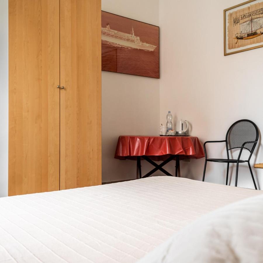 Bed and Breakfast Arena Alfieri Livorno Exterior foto