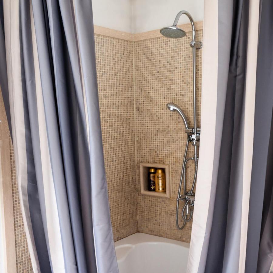 Bed and Breakfast Arena Alfieri Livorno Exterior foto