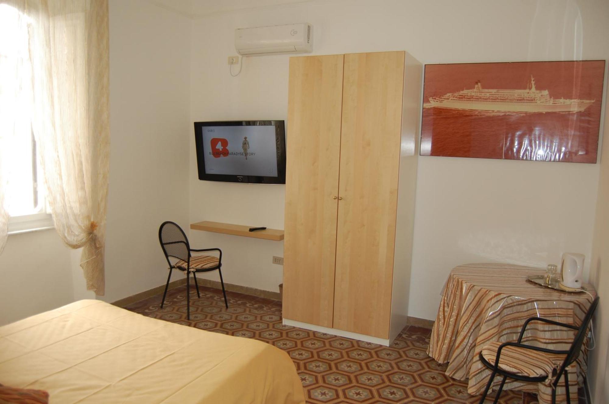 Bed and Breakfast Arena Alfieri Livorno Zimmer foto