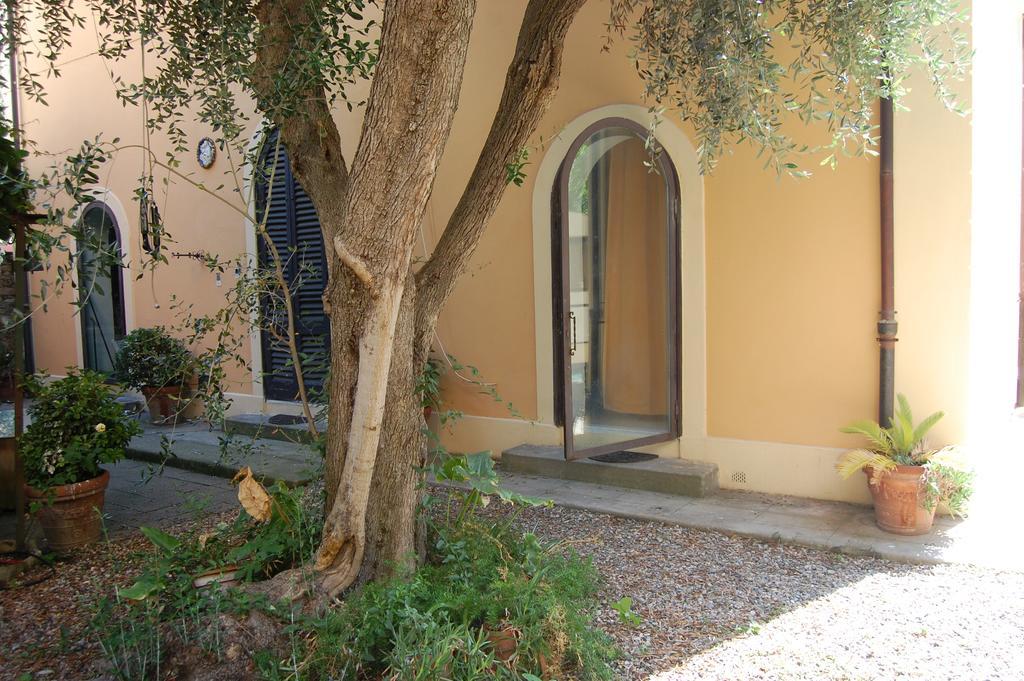 Bed and Breakfast Arena Alfieri Livorno Exterior foto