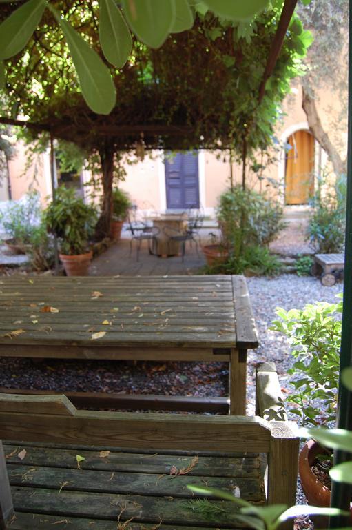 Bed and Breakfast Arena Alfieri Livorno Exterior foto
