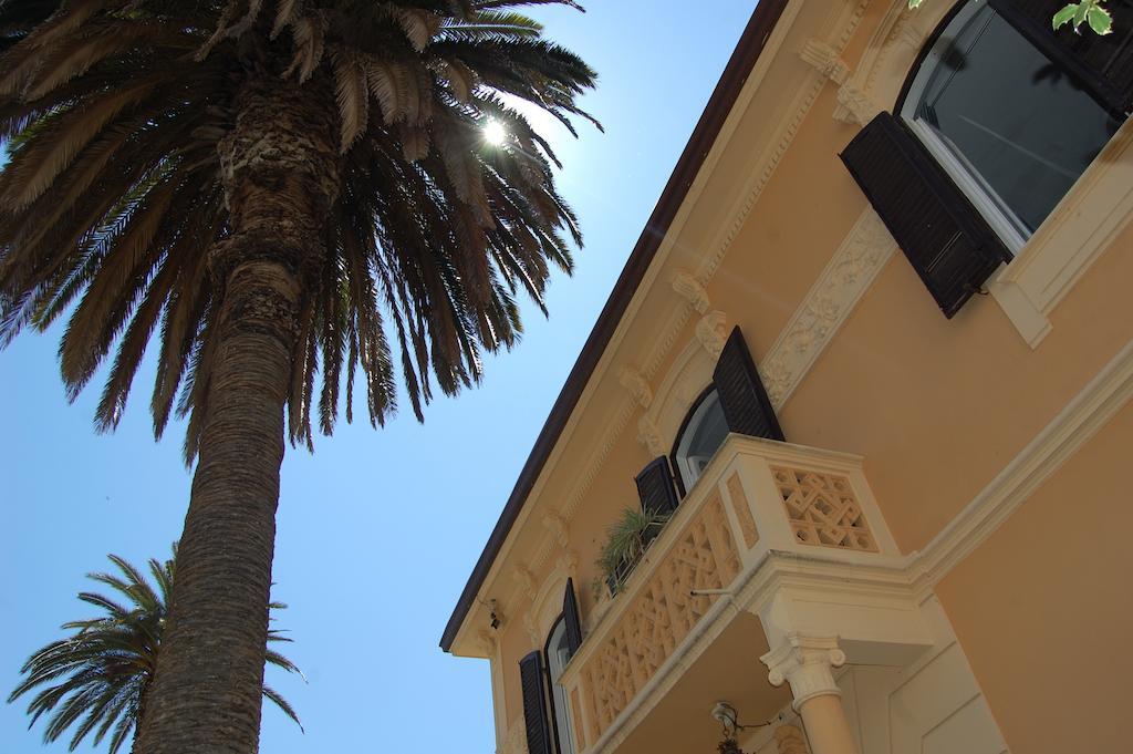 Bed and Breakfast Arena Alfieri Livorno Exterior foto