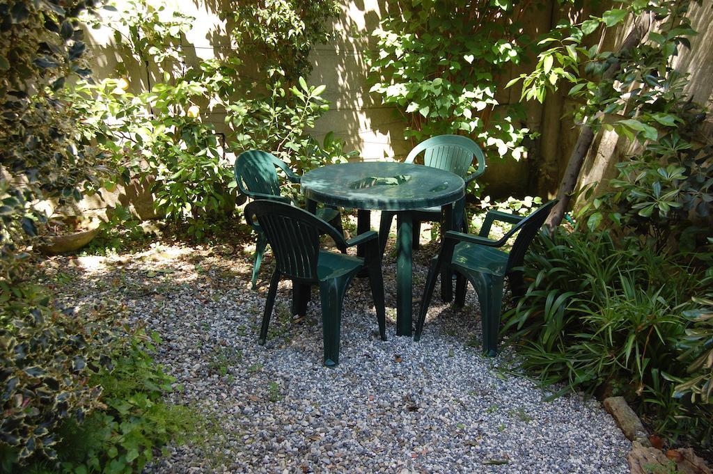 Bed and Breakfast Arena Alfieri Livorno Exterior foto